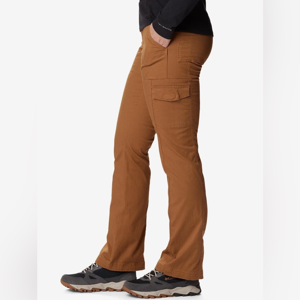 2/$35  NWT Cotton Cargo